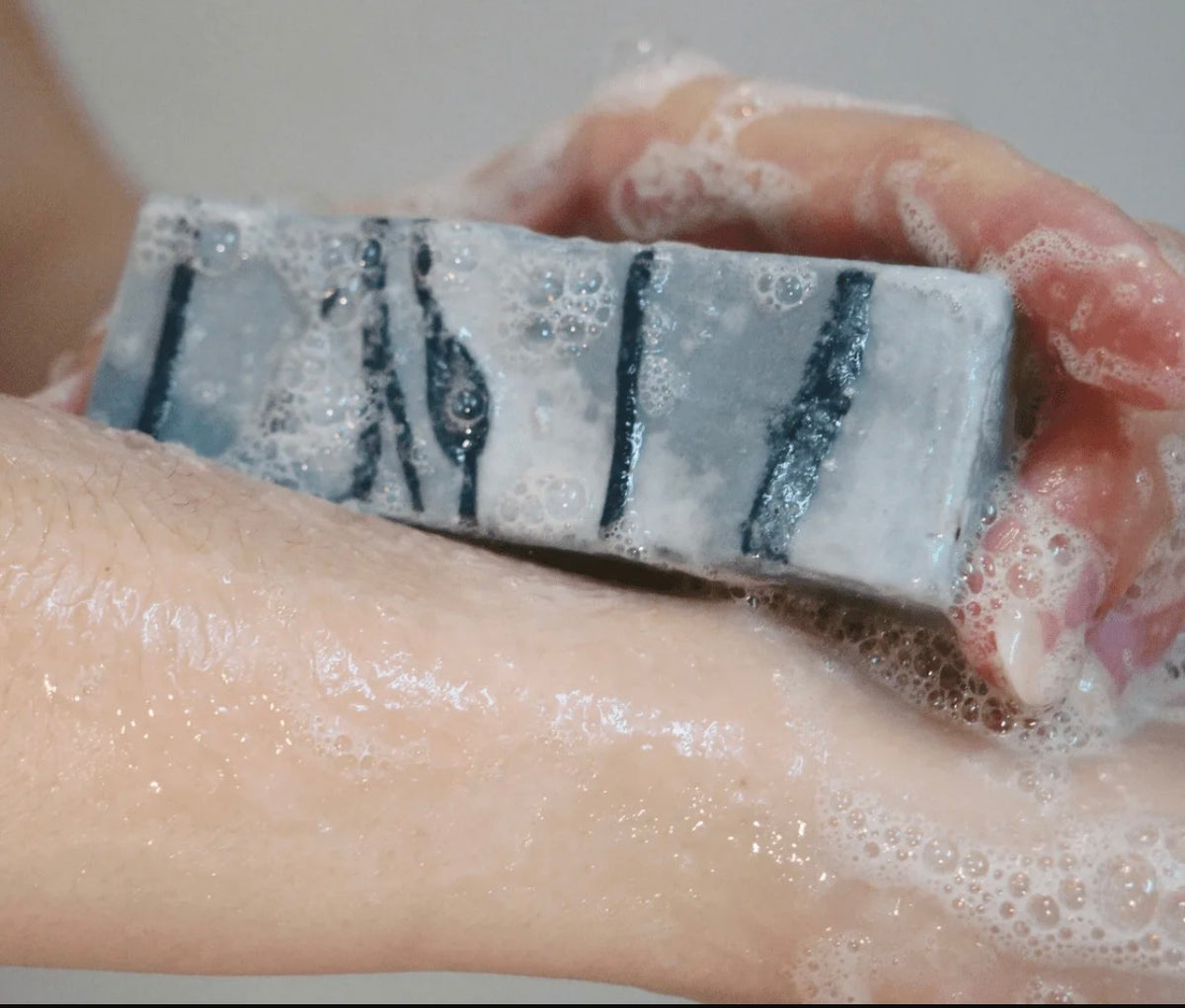 Savon Surgras Certifié Bio Charbon Actif